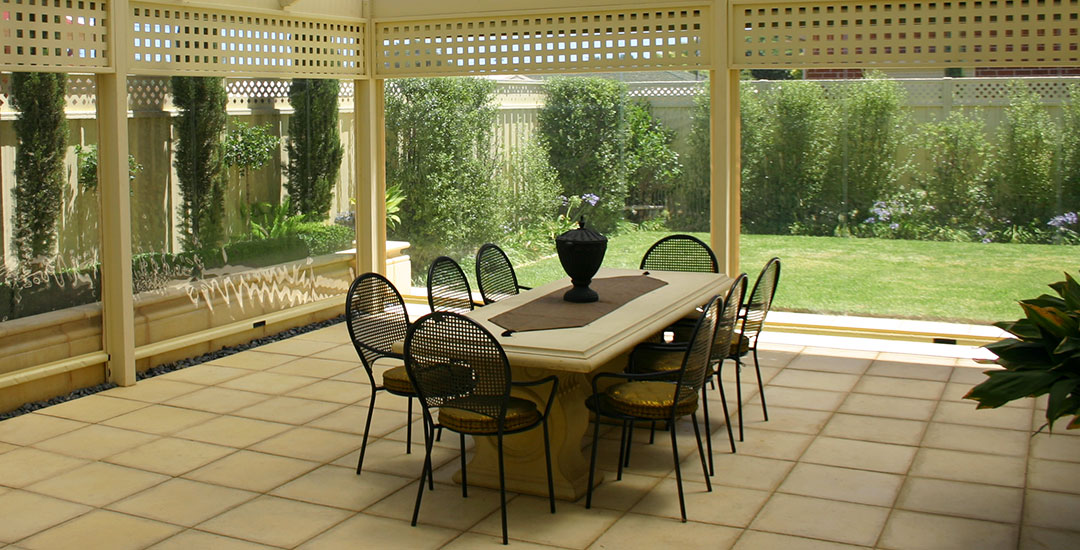 Café Blinds Adelaide Clear & Tinted Outdoor Café Blinds